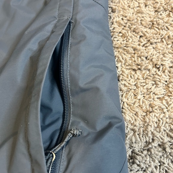 Men’s insulated grey winter Columbia jacket size medium size small - Picture 16 of 16